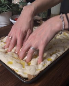 Focaccia tonno e cipolla